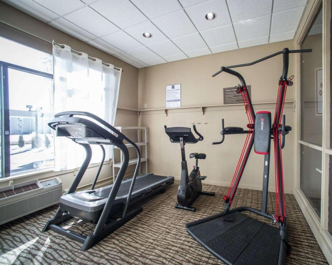 Comfort Inn & Suites St Louis-Hazelwood Εξωτερικό φωτογραφία