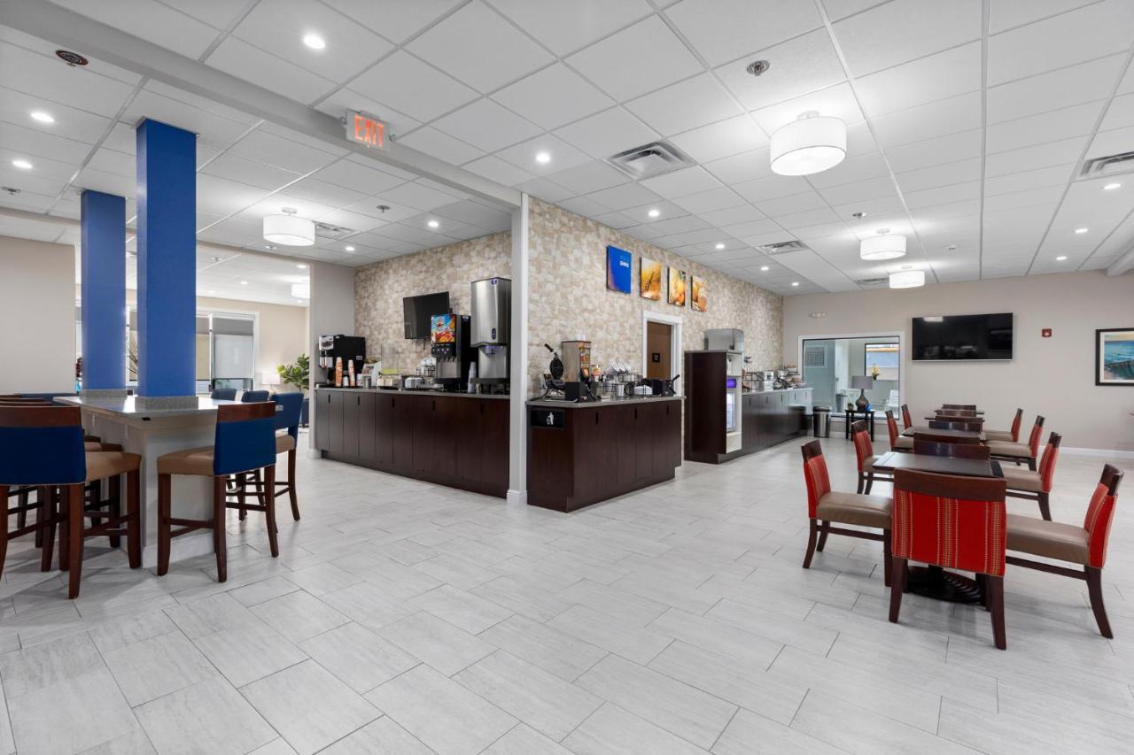 Comfort Inn & Suites St Louis-Hazelwood Εξωτερικό φωτογραφία