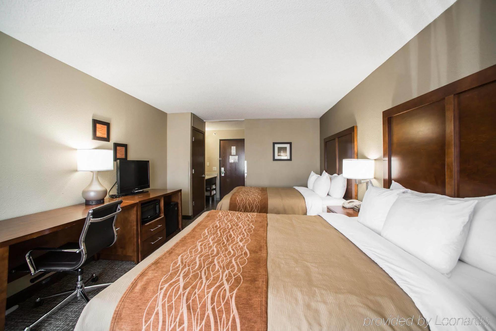 Comfort Inn & Suites St Louis-Hazelwood Εξωτερικό φωτογραφία
