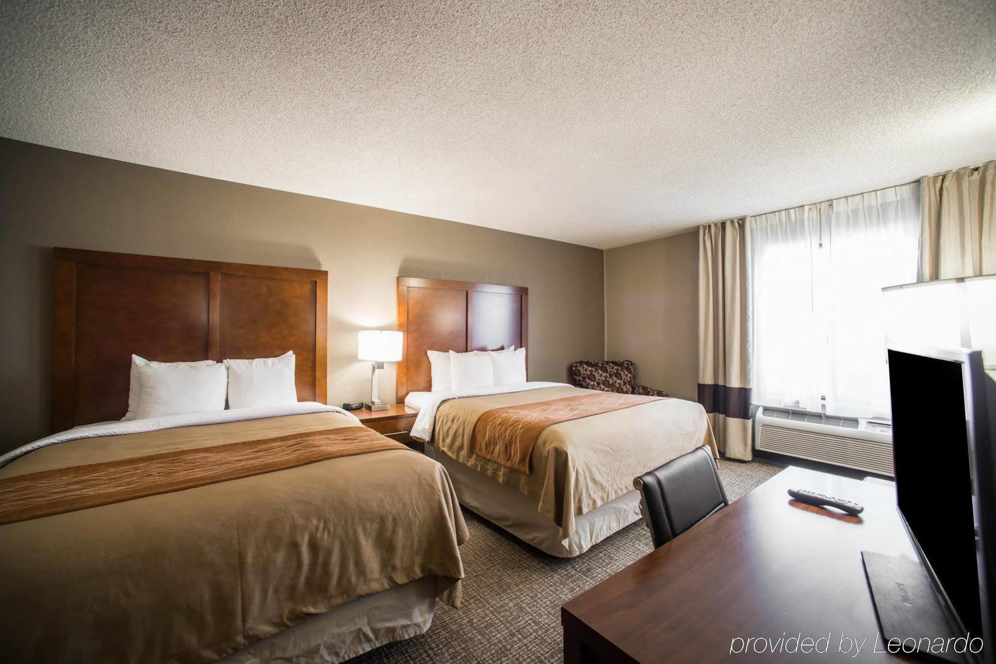 Comfort Inn & Suites St Louis-Hazelwood Εξωτερικό φωτογραφία